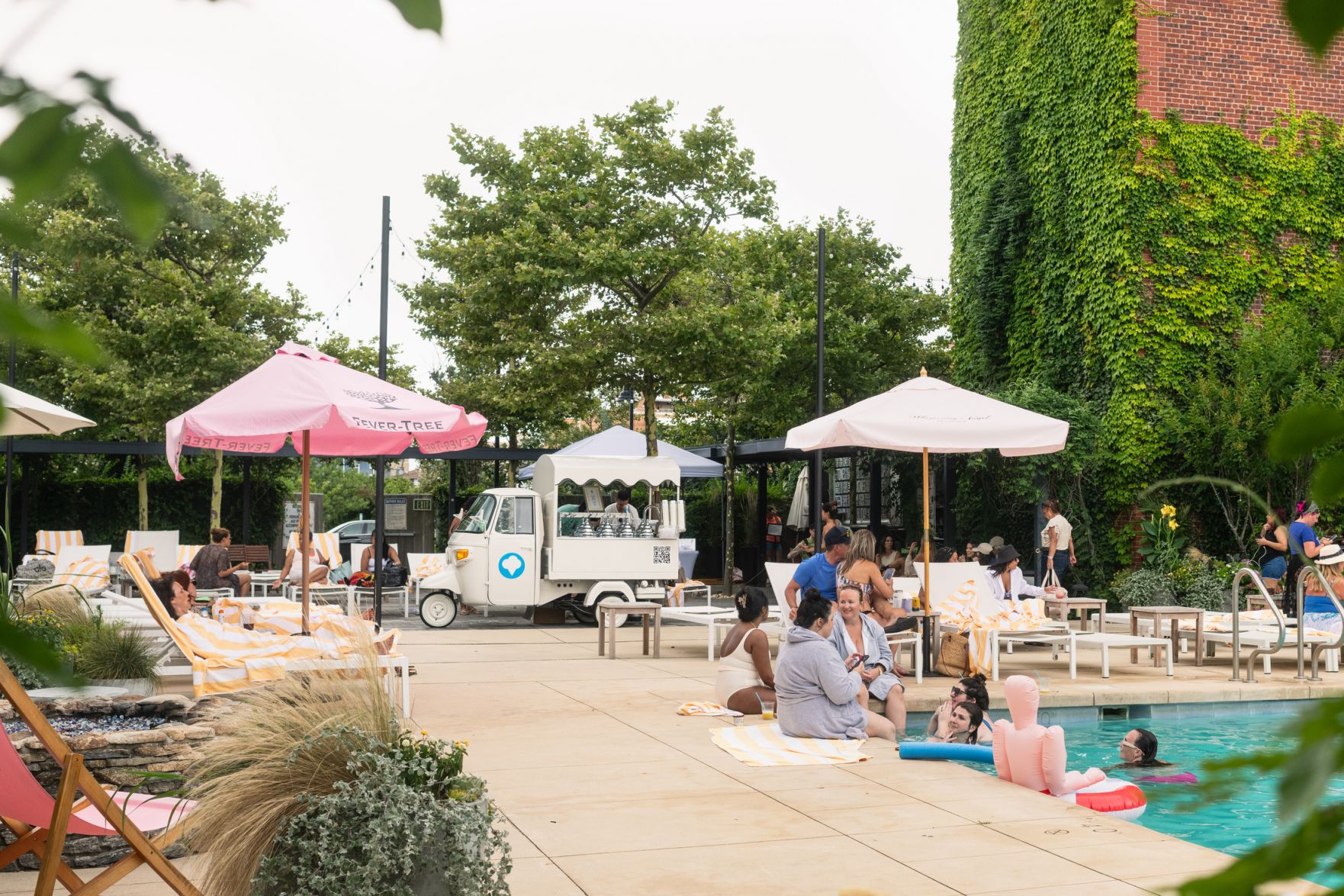 Scoop Social Co. - Mobile Dessert Cart Business