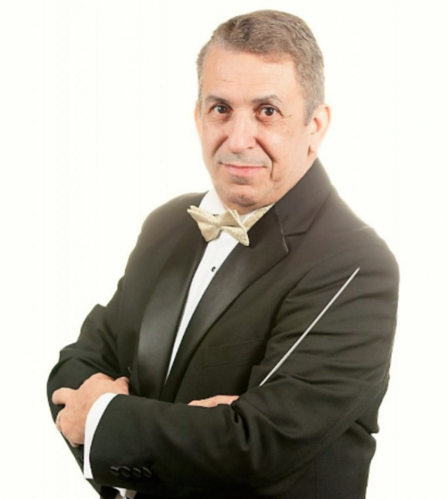 Ed Headshot Conducting