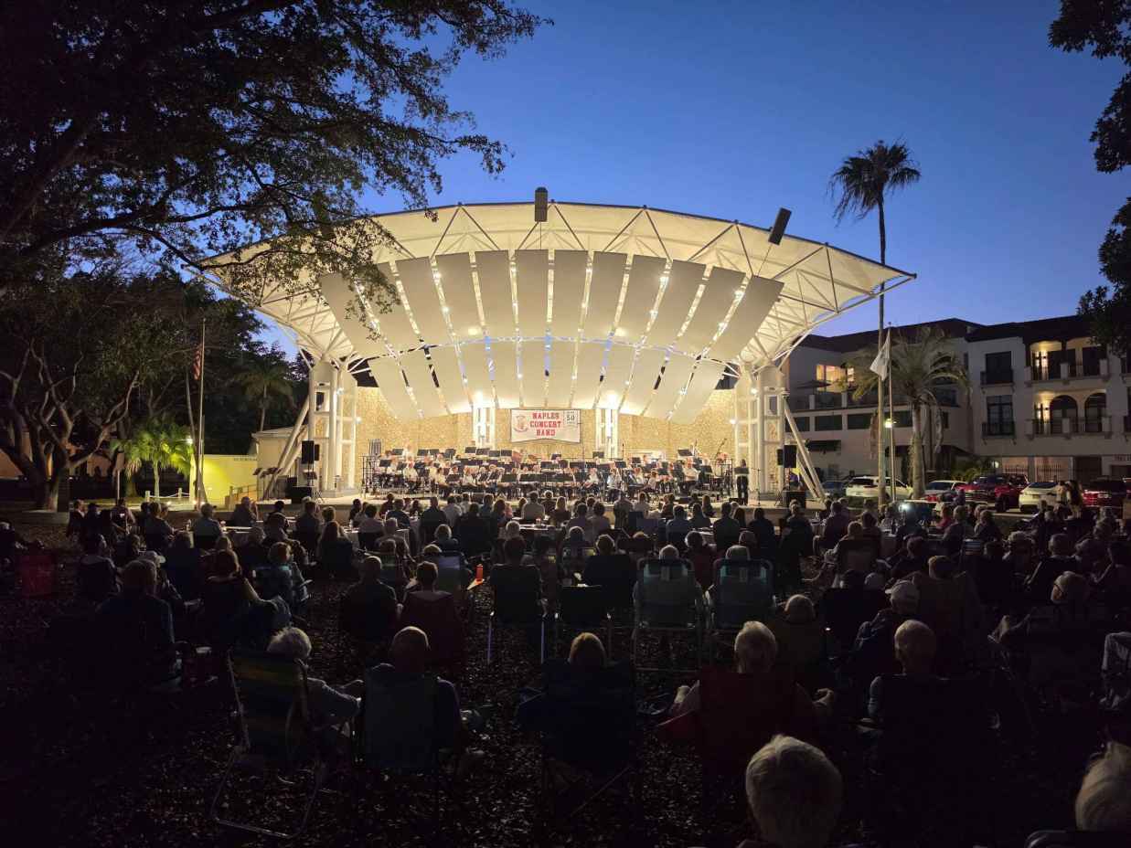 Naples Concert Band in beautiful Cambier Park